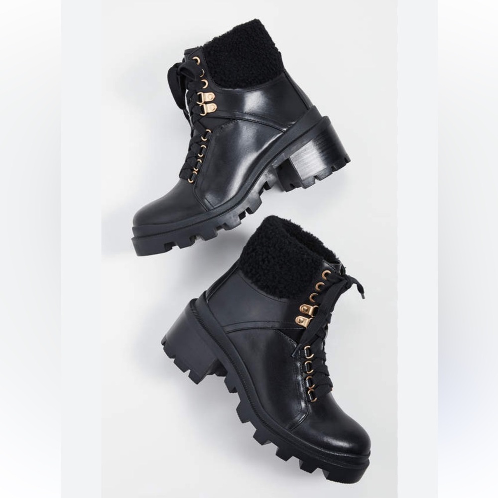 $859 Alice + Olivia Hettie Black Sherpa Leather Combat ankle boots women size 7
